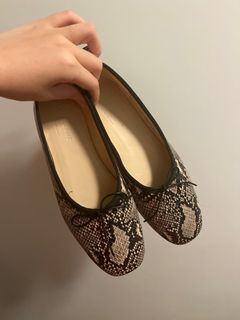 （分類：）位於 。 由 tanpyduck 提交（商品編號 1254772669，圖片 1）。簡介： 。
