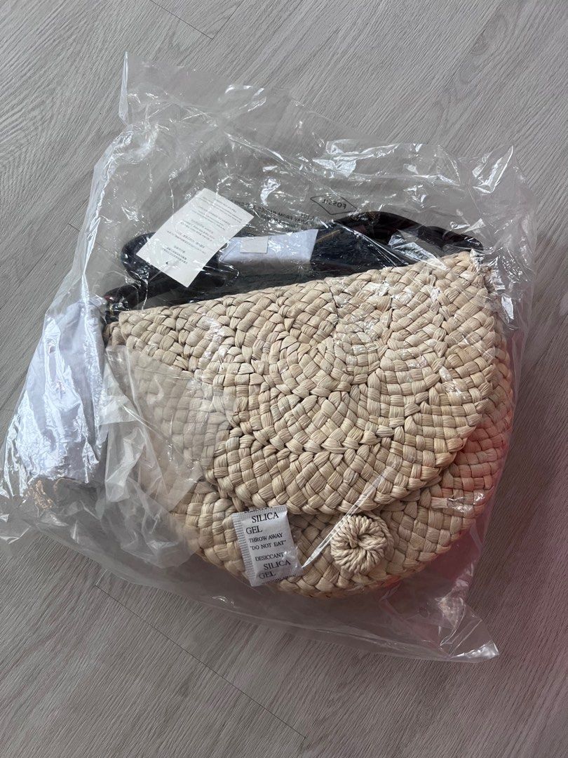 Fossil faye best sale crossbody