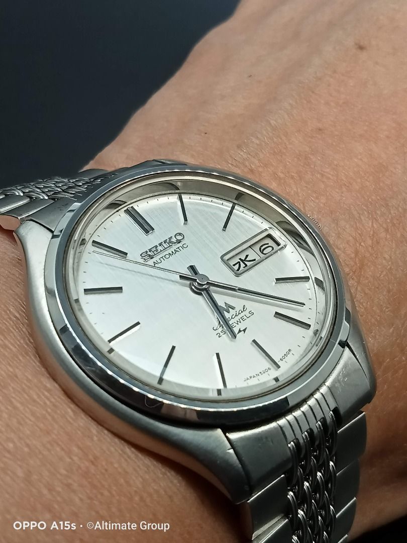 Seiko store 5206 movement