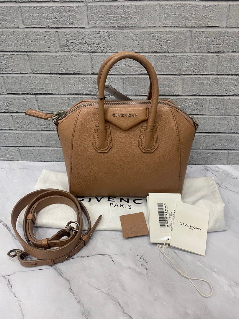 Givenchy antigona mini size cm clearance