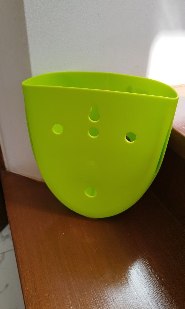 Sale! Hanging Scoop Storage Organizer (Category: Storage Boxes & Baskets) located in Paranaque City. Submitted by kenoh07 (Listing ID 1254729277, Image 2). Description: You can use this as toy or bathroom stuff storage..