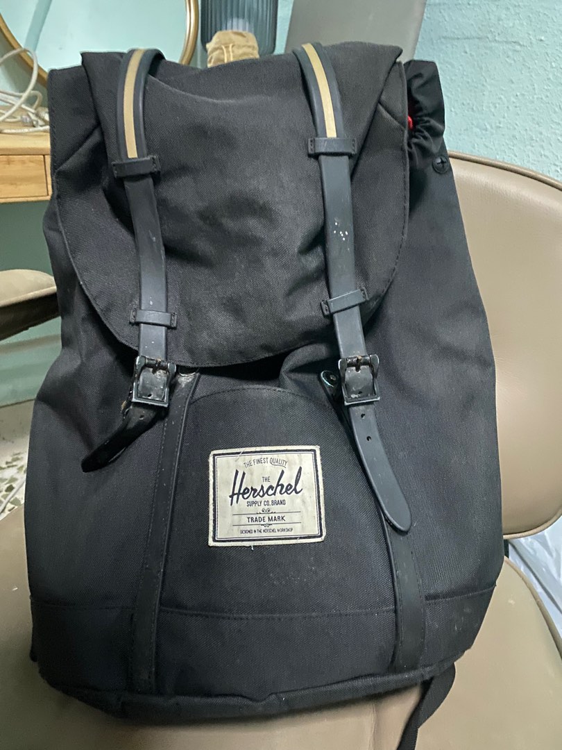Herschel backpack black and discount gold