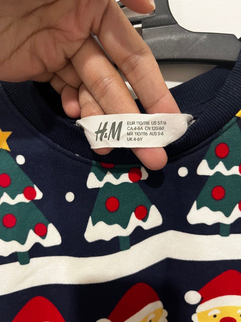 H M Christmas jumper unisex kids boys girls like new condition 4 6