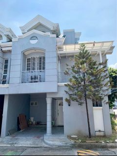 HOUSE and LOT for SALE 🏡 Location: Sherwood Heights Paranaque City