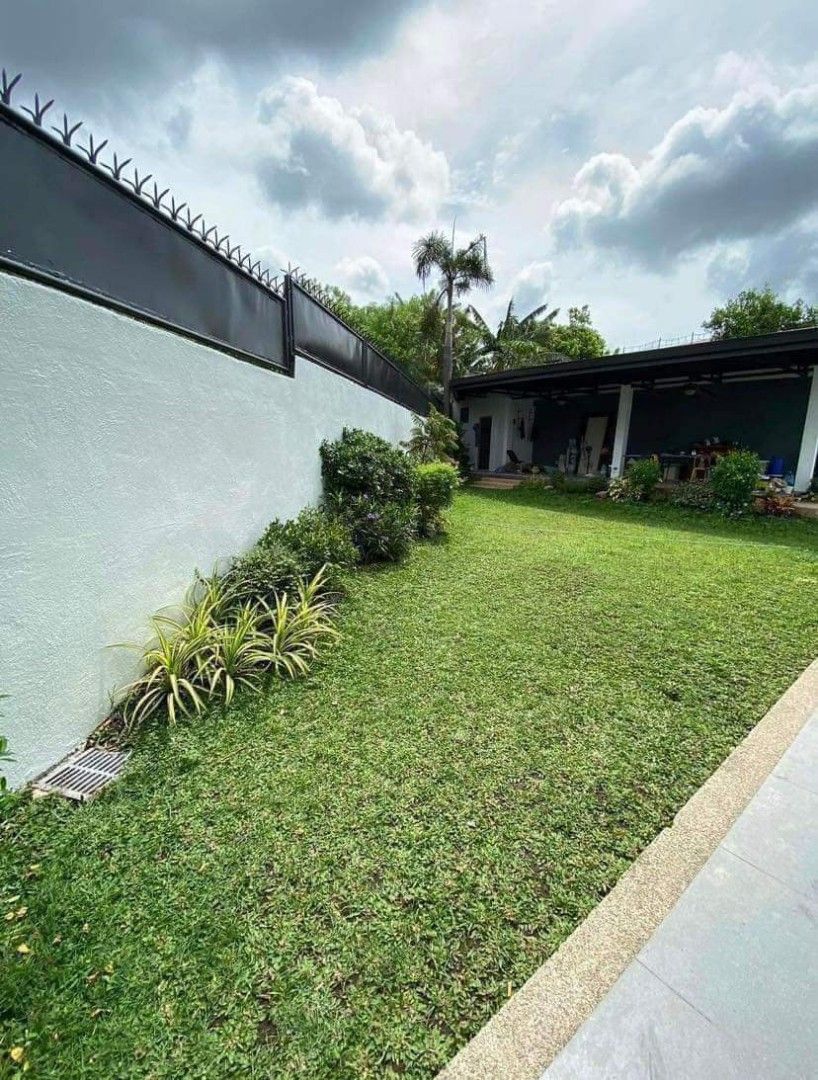 House and lot for sale in St Ignatius Village Quezon City, Property