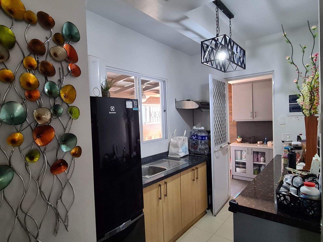 RUSH House for Sale (Category: House & Lot) located in General Mariano Alvarez. Submitted by vashalicious (Listing ID 1254817744, Image 3). Description: Owner negotiable/open To Agent Direct Buyer House and lot for sale Greenwoods Executive Village, Dasmariñas Cavite Corner Lot Lot size: 141sqm Floor area:242 sqm 3 bedrooms, 2 washrooms, 1maids room dirty kitchen, laundry area, lanai, balcony plus improvement with free : 1 King size bed With 4han
