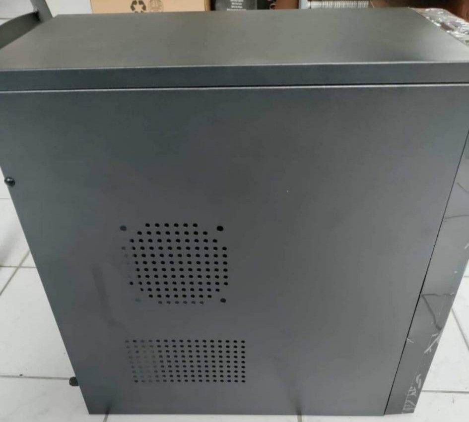 Intel Core i5 Computer Set (Category: Desktops) located in Quezon City. Submitted by joeltan516 (Listing ID 1254646071, Image 3). Description: Intel Core i5-3470 3.2 Ghz Gigabyte H61-DS2 8 Gb 1 TB HDD Wifi Acer 19" Monitor Keyboard and Mouse Windows 10 and Office Test all you want Pick up West Ave or Lalamove.