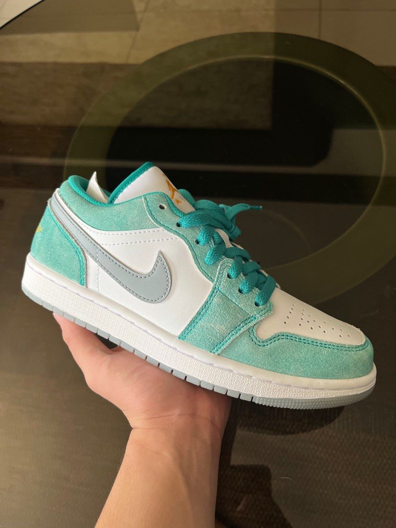 Jordan 1 low store size 7