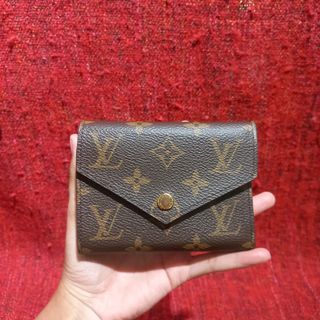 Authentic.Buy.Sell - *FAST SALE* Preloved (VGC) Victorine Wallet