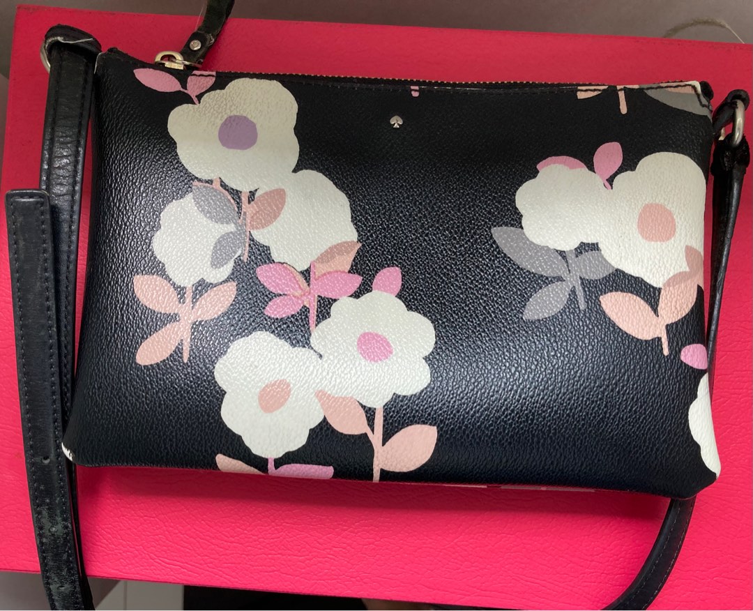 Kate Spade New York Black Floral Sling Bag | Tinkerlust