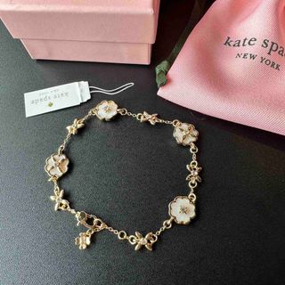 (Category: ) located in . Submitted by gogo.sparkle (Listing ID 1254704943, Image 1). Description: .