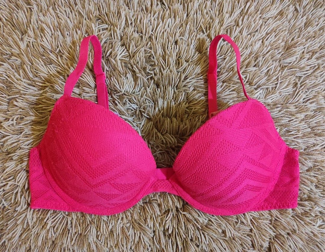 La Senza Push Up Bra 34B / 34C / 32C / 36B, Women's Fashion, New  Undergarments & Loungewear on Carousell