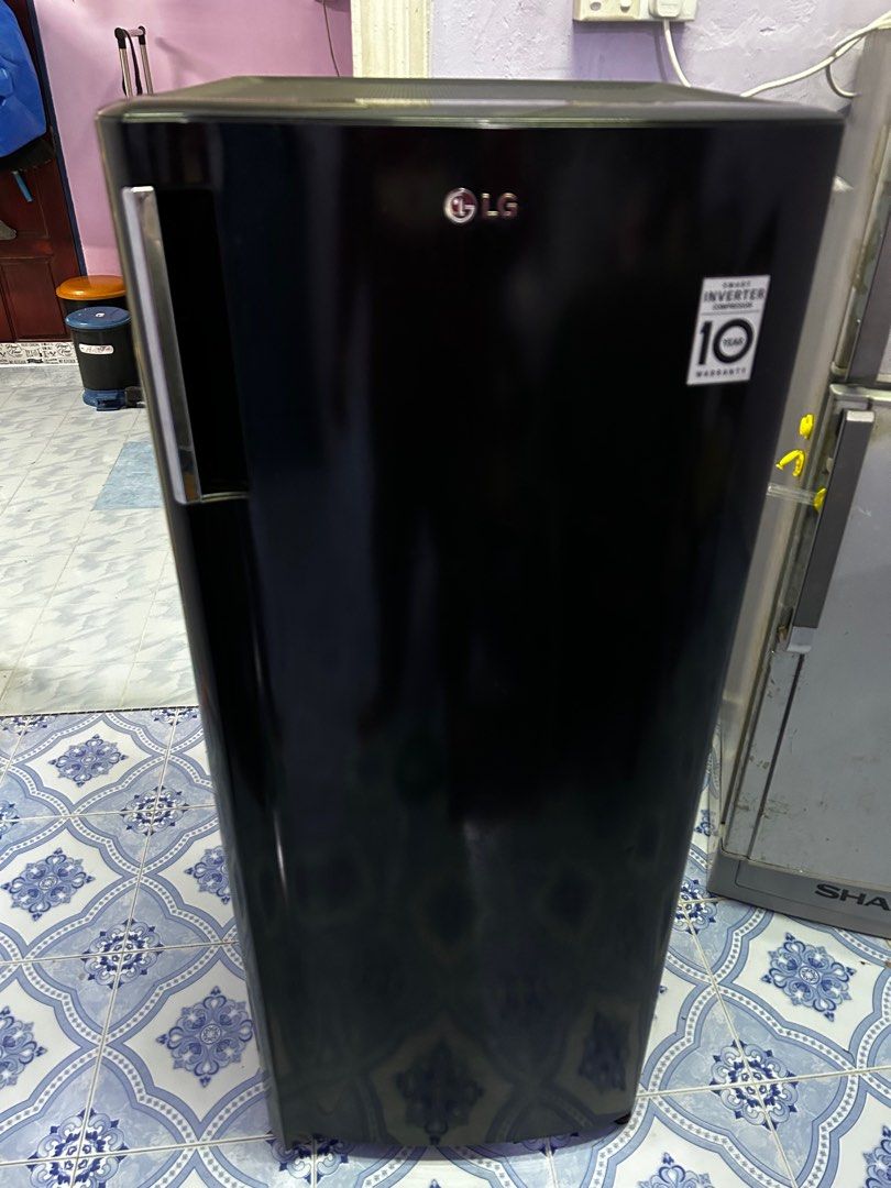 LG Standing Freezer 165 liter litre, TV & Home Appliances, Kitchen