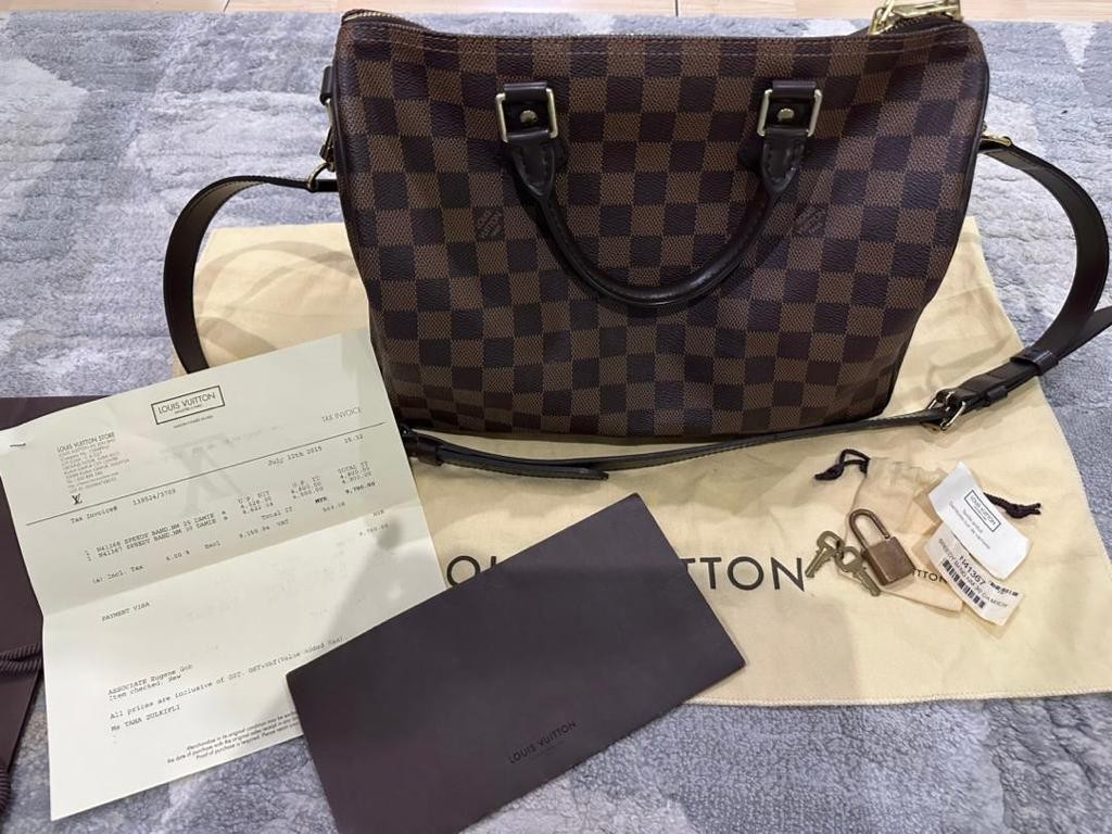 Louis Vuitton Speedy B30, Luxury, Bags & Wallets on Carousell