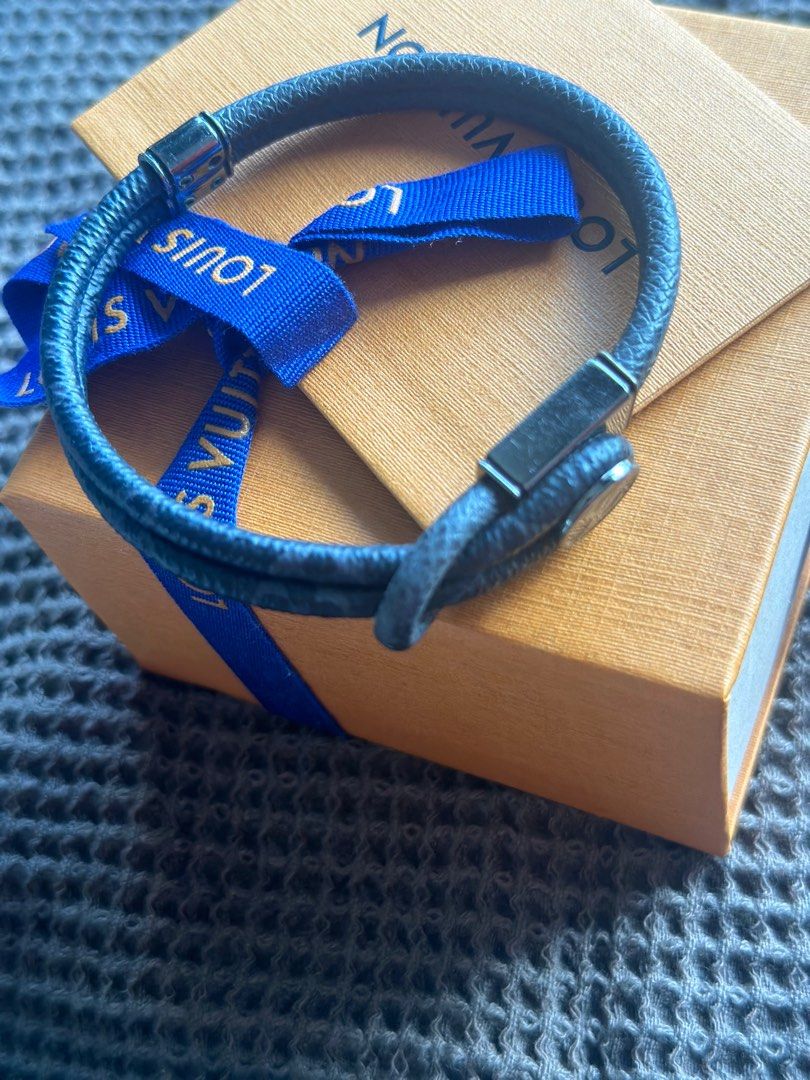 Louis Vuitton Loop It Bracelet