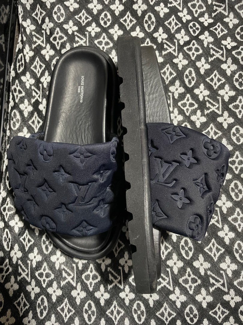 Louis Vuitton Pillow Slides, Men's Fashion, Footwear, Slippers & Slides on  Carousell