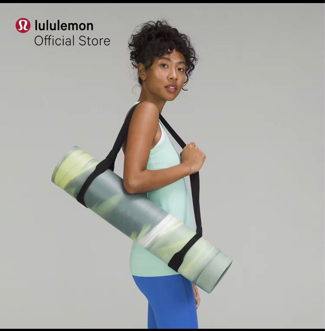 Lululemon loop it up yoga mat strap, Sports Equipment, Other Sports
