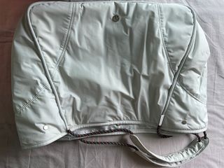 （分類：）位於 。 由 lchow0000 提交（商品編號 1254719409，圖片 1）。簡介： 。