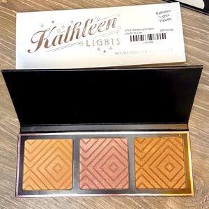 ✨makeup geek 💋Kathleen lights 超美打亮盤#23開學季