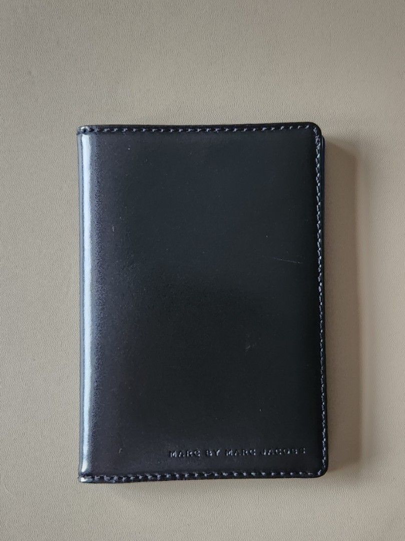 Marc jacobs passport sale holder