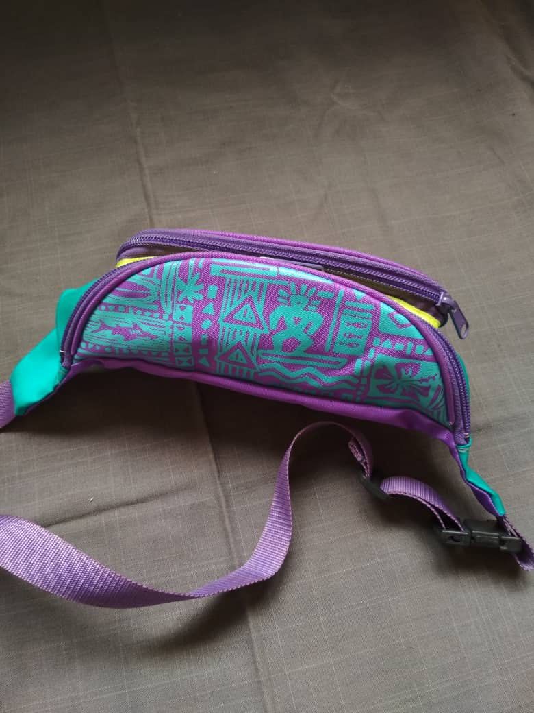 Maui and sons hotsell fanny pack