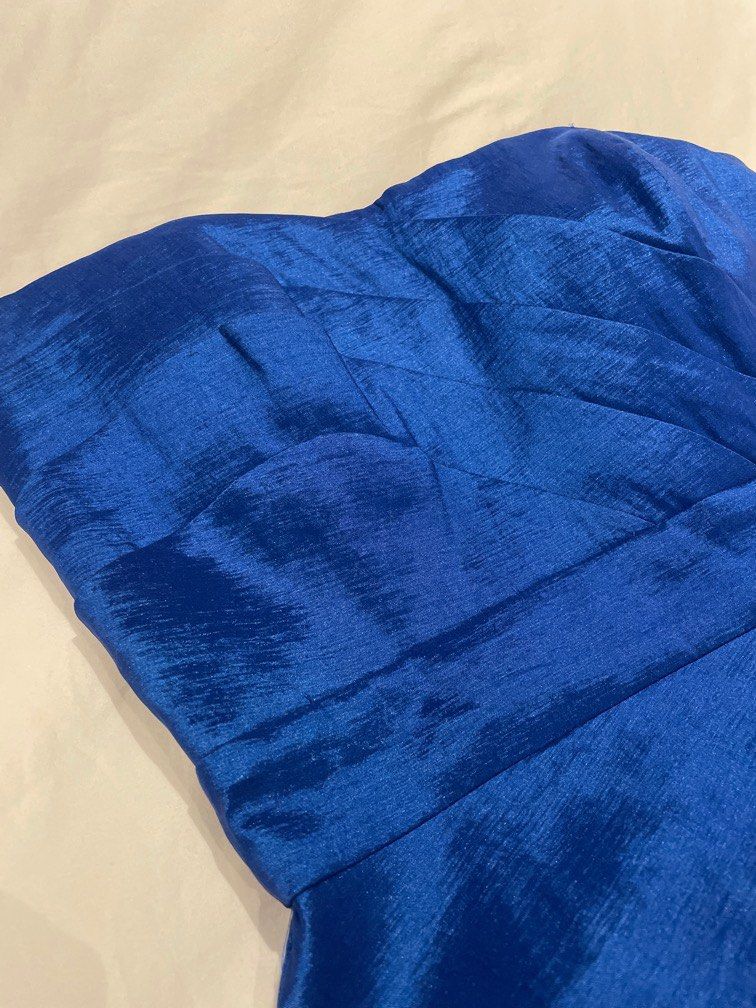 Max and Cleo BCBG Max Mara Tube Dress