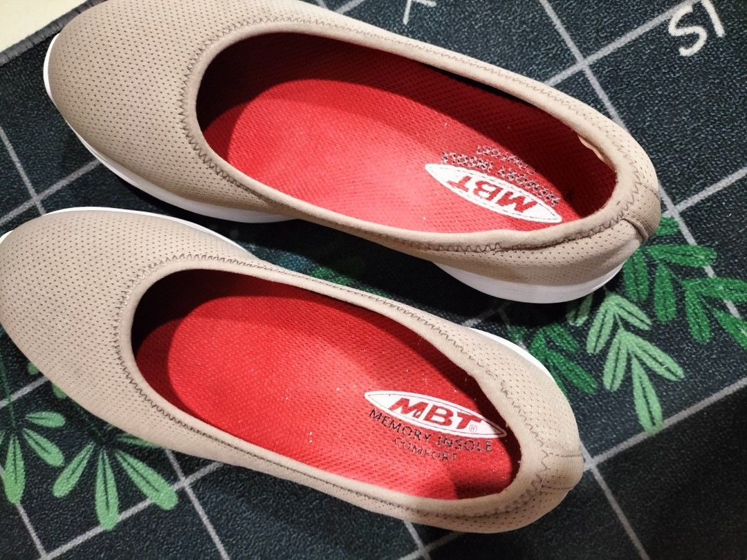 Mbt womens walking sales shoes