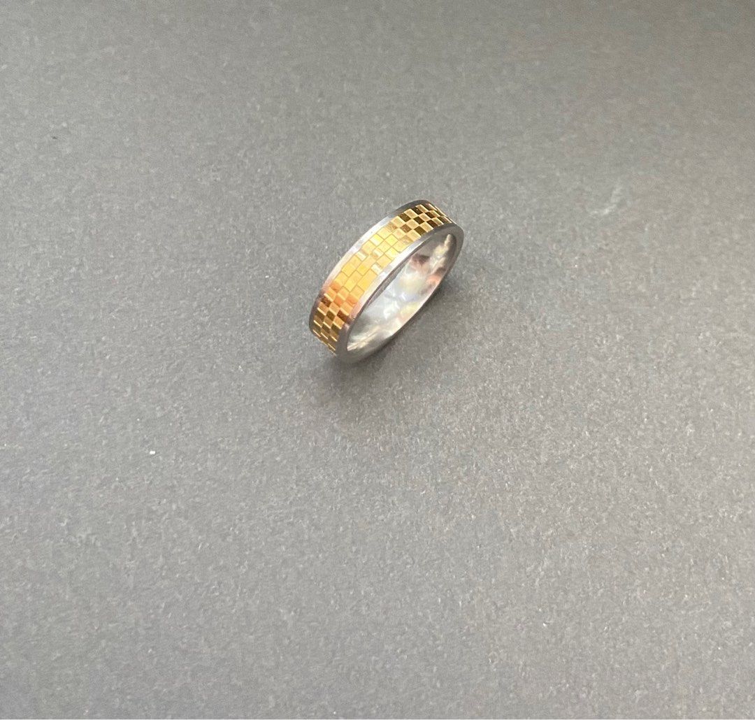 Men's gold stainless steel rings top