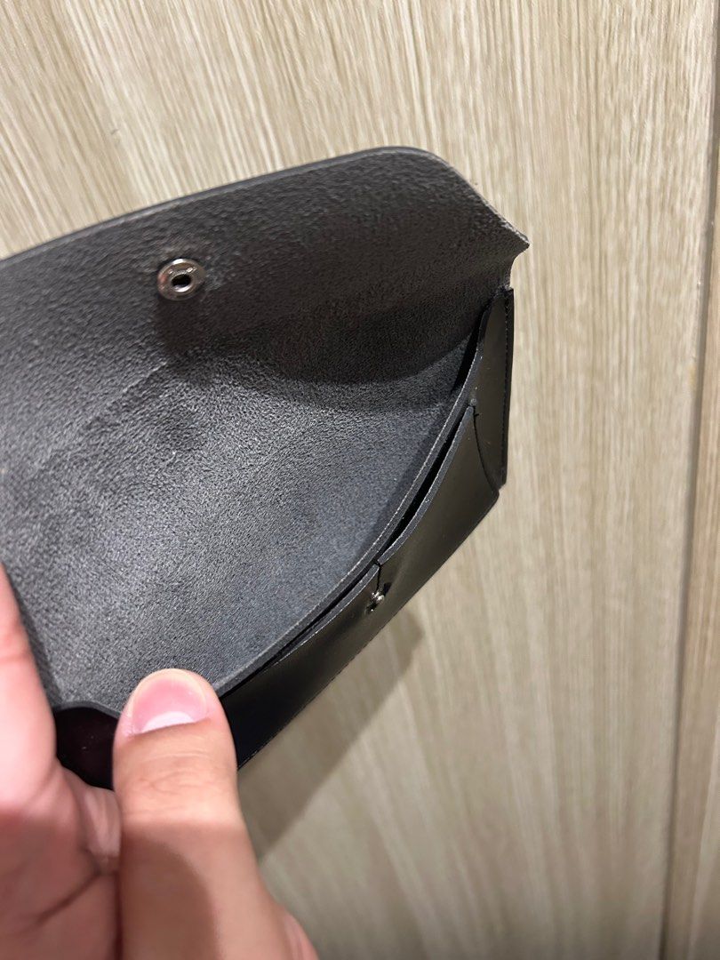 Michaela Leather Wallet (Category: Wallets & Card holders) located in Taguig. Submitted by toffypreloved (Listing ID 1254744348, Image 3). Description: LIKE NEW NO DAMAGE LINING IS INTACT 10/10.