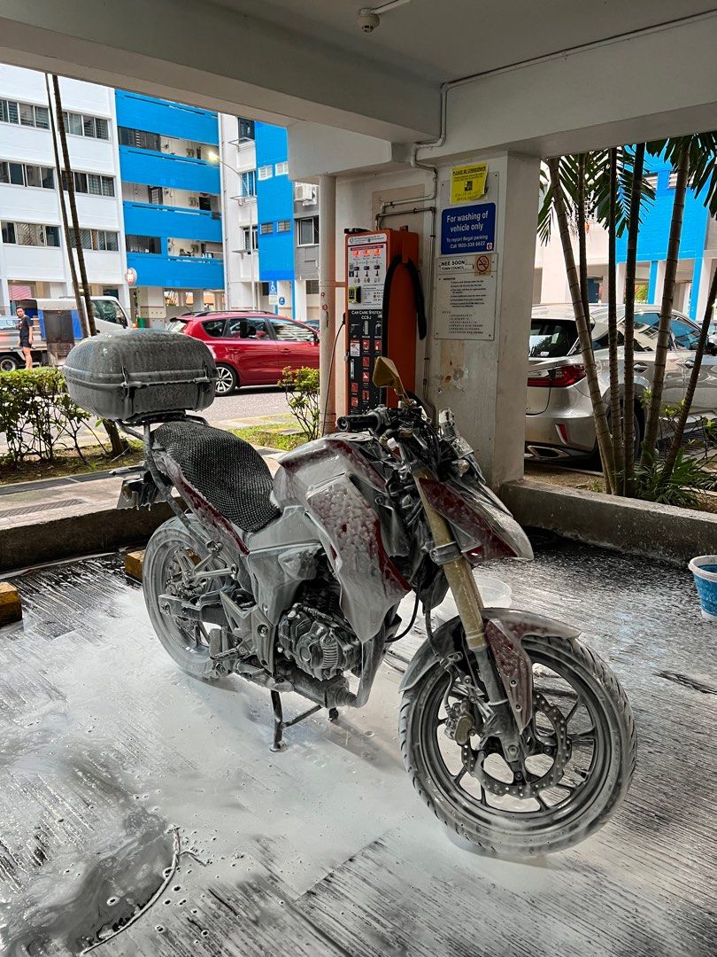 MOTORCYCLE DETAILING / DETAILING / BIKE DETAILING / CERAMIC COATING