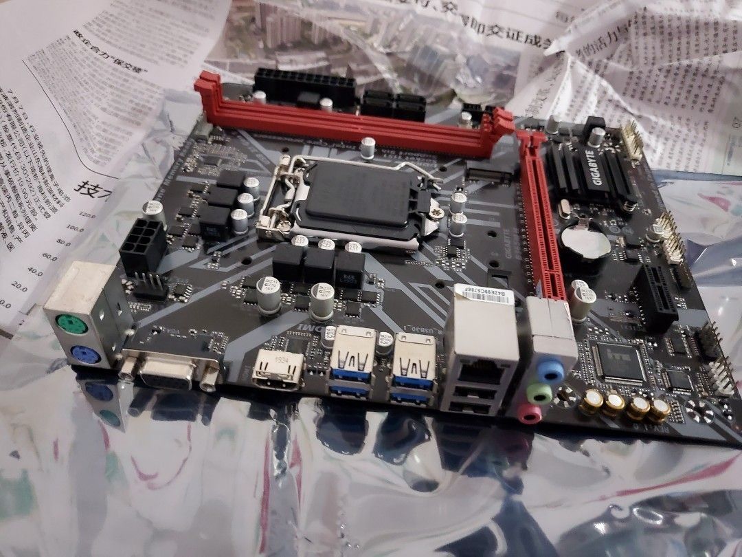 Gigabyte B365m Matx motherboard LGA 1151 support 6th 7th 8th