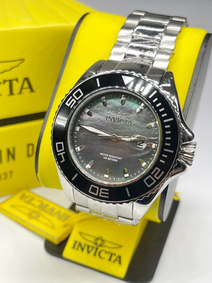 Invicta 23068 online