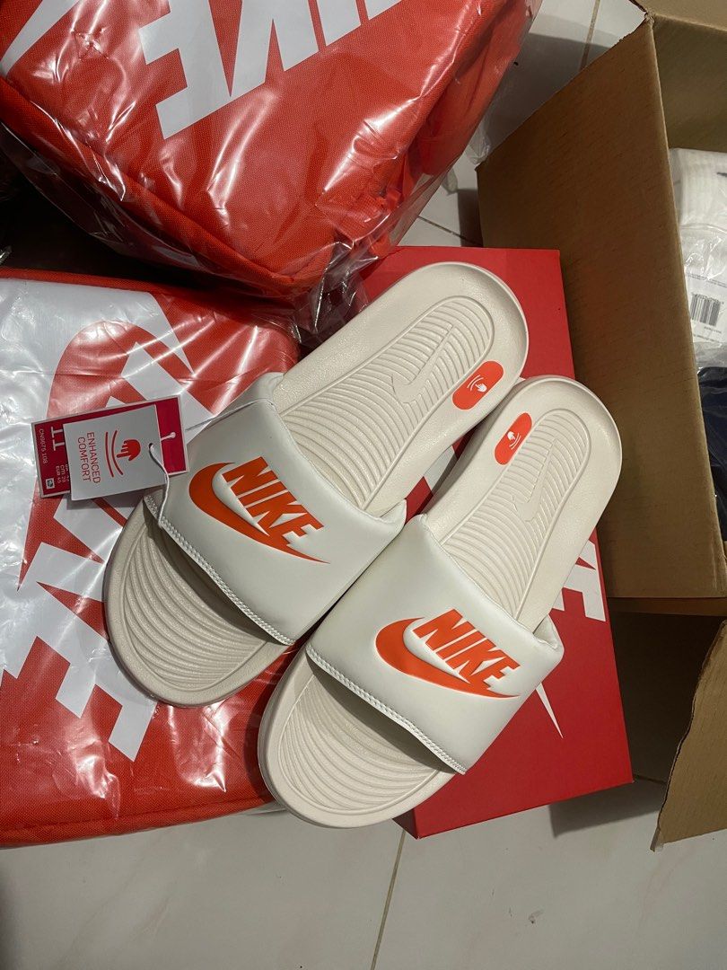 NIKE VICTORY SLIDES SIZE 11 Men s Fashion Footwear Slippers