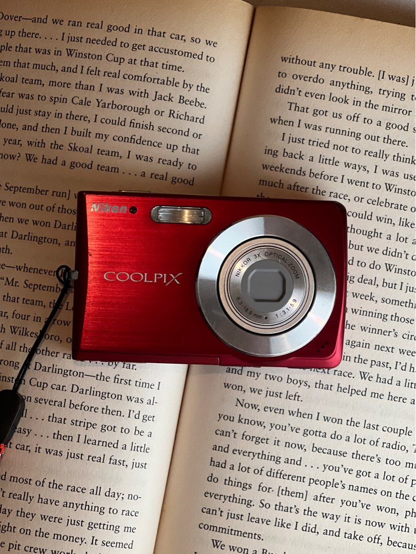 Nikon Coolpix S200, Photography, Cameras on Carousell