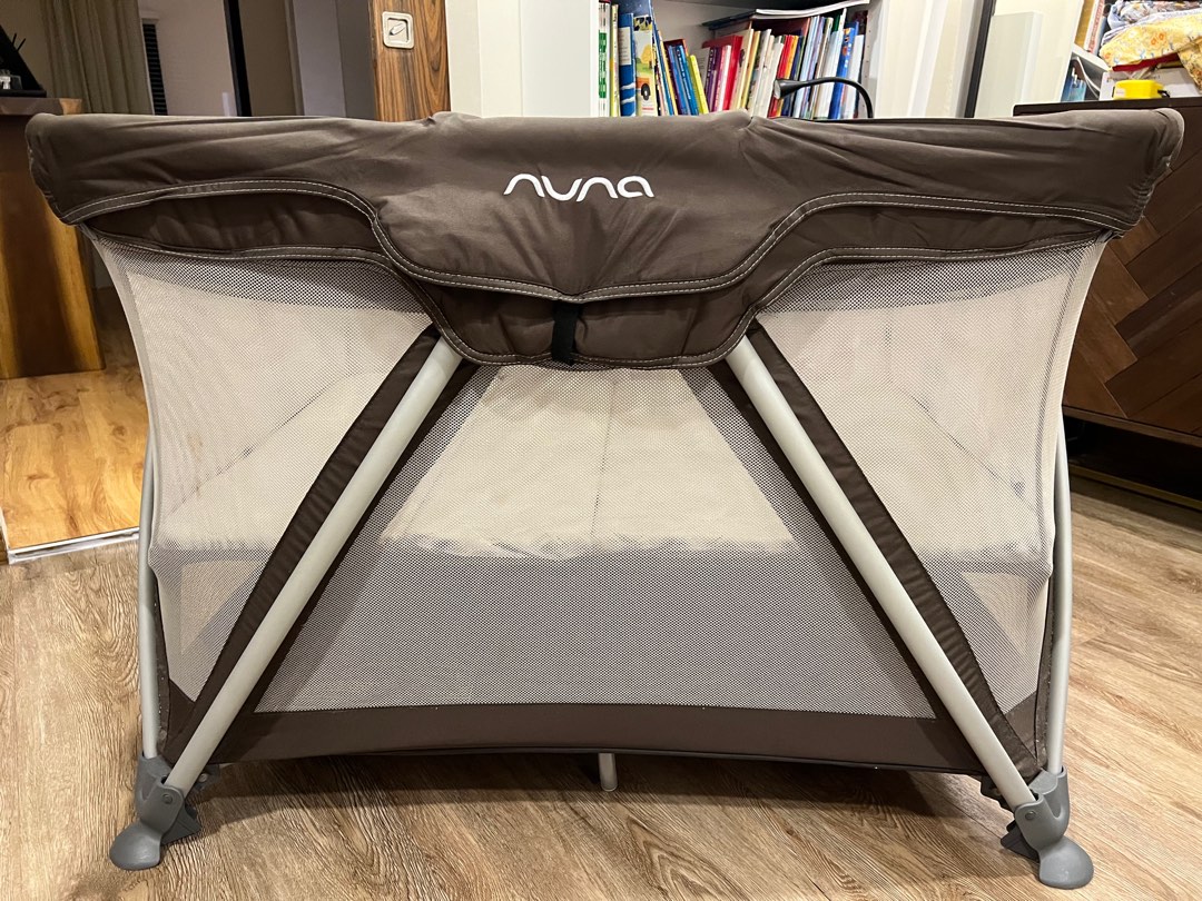 Nuna Sena Travel Cot, Babies & Kids, Baby Nursery & Kids Furniture