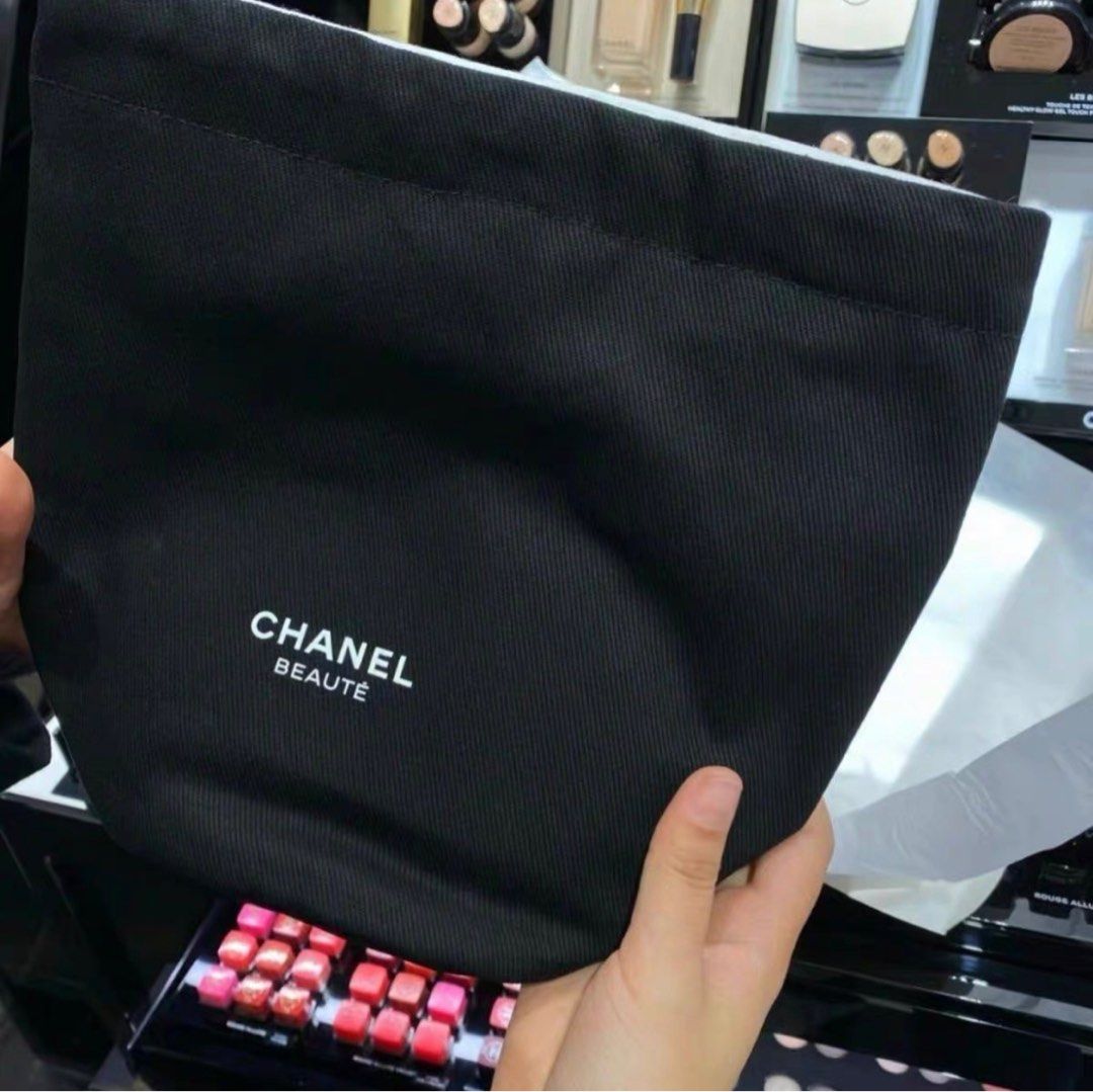Original Chanel Beaute GWP Drawstring Pouch Bag, Women's Fashion