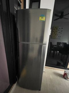 (Category: ) located in . Submitted by herbie530 (Listing ID 1254719193, Image 1). Description: .