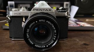 Pentax ME w/ Pentax-M 28mm F2.8
