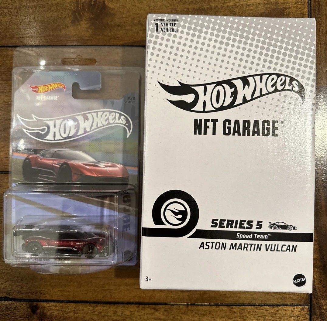 Ready Stock Hot wheels Aston Martin Vulcan NFT series 5 Sealed