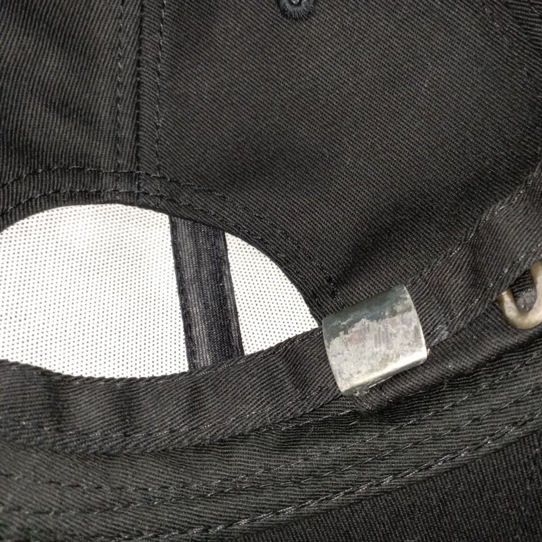 Random Statement Dad Hat (Category: Caps & Hats) located in Quezon City. Submitted by stashbyharun (Listing ID 1254652772, Image 3). Description: .