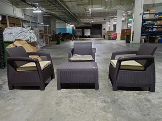 RODDY Outdoor Patio Set in COFFEE BROWN