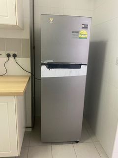 (Category: ) located in . Submitted by cl123 (Listing ID 1254636998, Image 1). Description: .