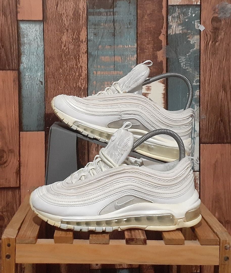 Sepatu Nike Air Max 97 White size 37 5 23 5 cm Bekas Second Preloved