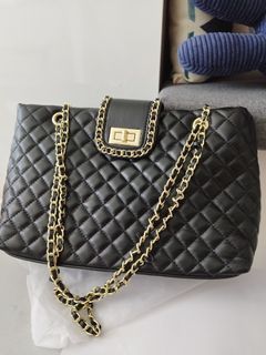 Shoulder bag