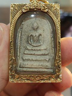 (Category: ) located in . Submitted by love.amulet (Listing ID 1254791566, Image 1). Description: .