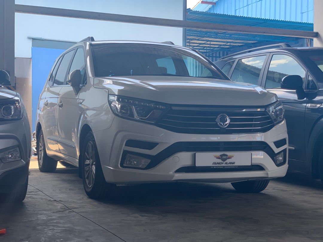 Ssangyong Stavic Diesel 2.2 eXDI 7-Seater (A), Cars, Used Cars on Carousell
