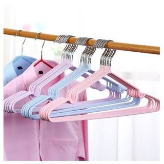 Stainless coated and non slip hangers
