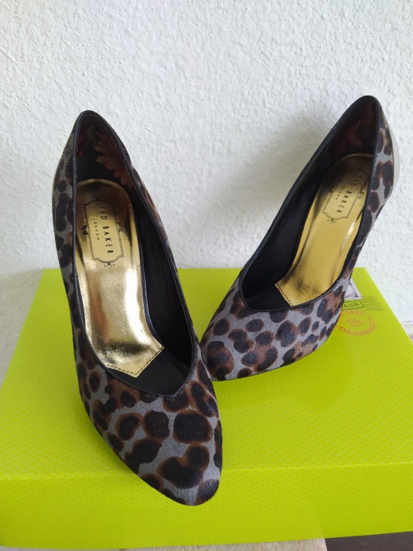 TED BAKER