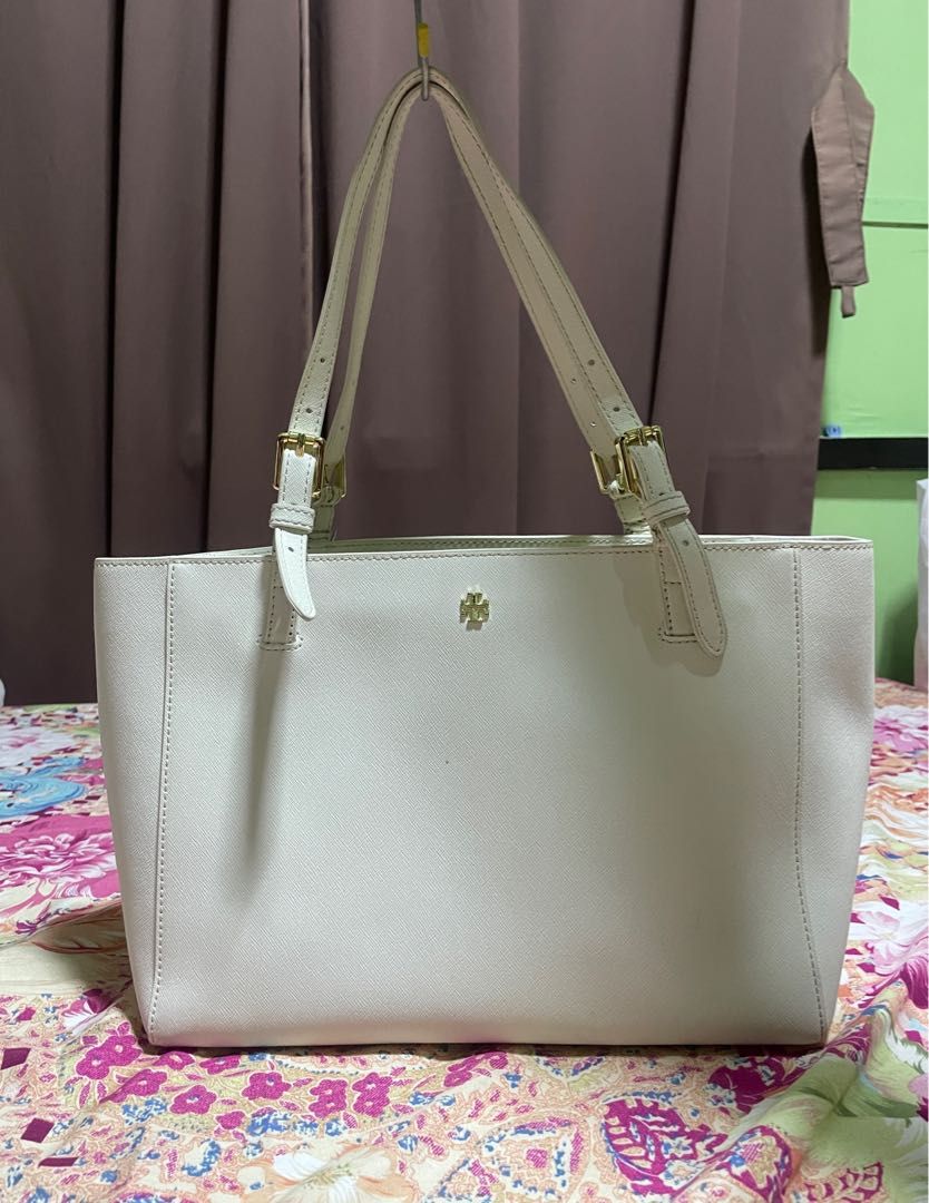 Tory Burch Emerson Small Buckle Tote Bag, Luxury, Bags & Wallets on  Carousell