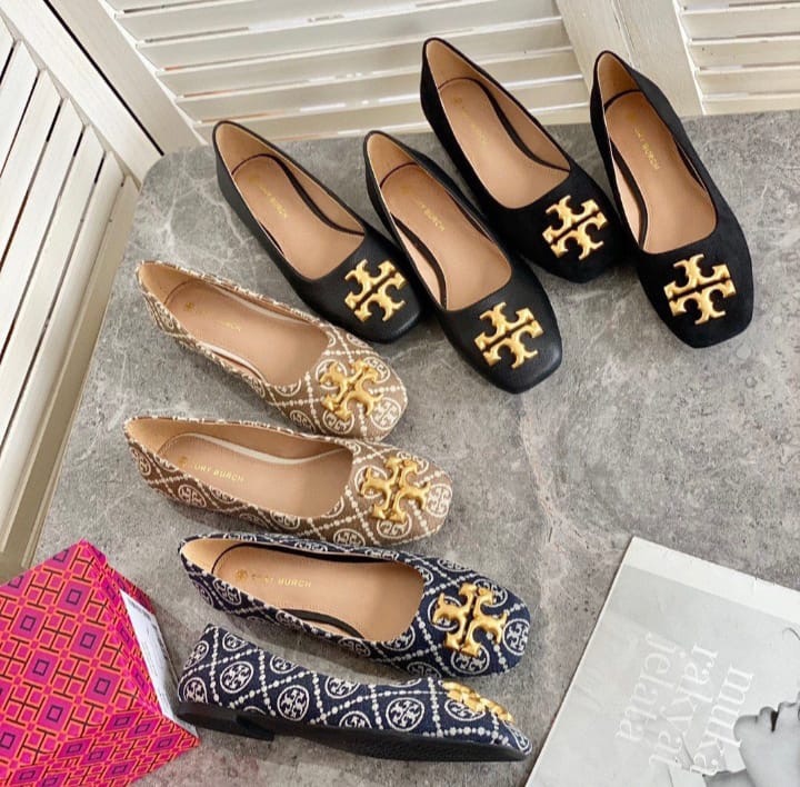 Tory Burch Monogram Flats Women s Fashion Footwear Flats on Carousell